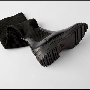 SOLD OUT!!! Zara OTK sock boot